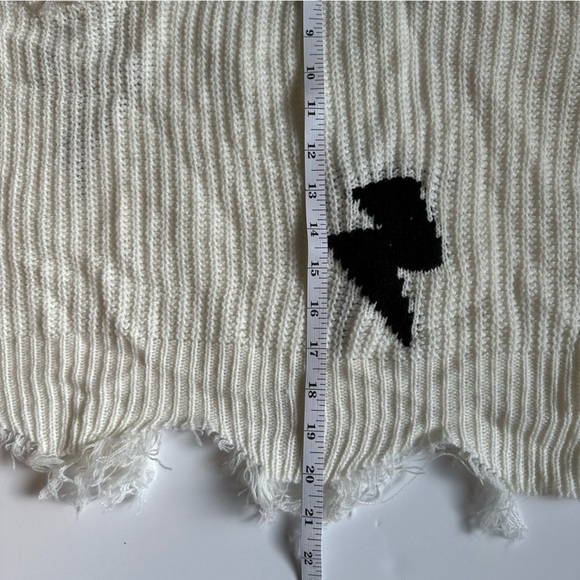 Just Polly New York Womens L Oversized Boho Crop Sweater Cream Black Lightning - Picture 4 of 6